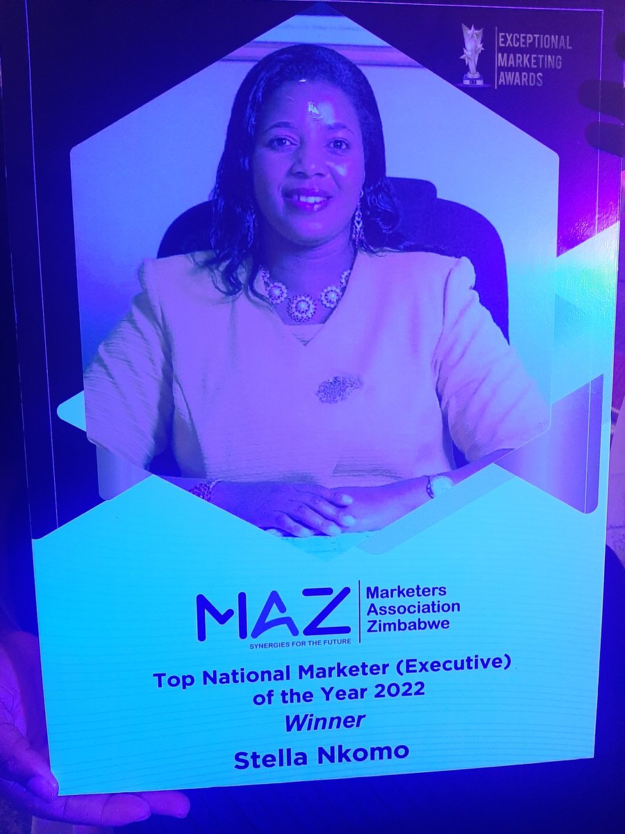 stellankomo's tweet image. Marketing is my passion. I have the best support @ZITF1  - from my leaders to my team - they are the ones who always make me look good...all the time. So cheers to the Top National Marketer ( Executive) of the Year Winner - yours truly😎. Thanks @MarketersZim