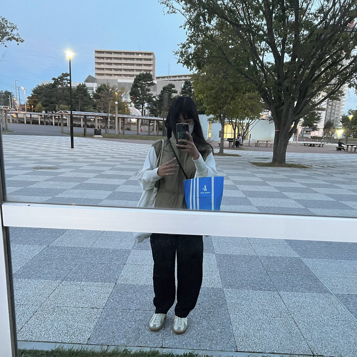sskyika's tweet photo. ジャーマントレーナー可愛すぎる！！
ダイワのベストも最高だ〜〜 https://t.co/RFHOl7oMB4