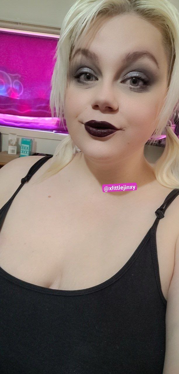 If you like my page, I think you'll love @xlittlejinxy 😉🖤 https://t.co/3TVIOyxzkb