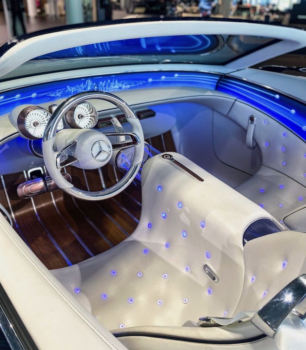 MercedesBenz Deutschland on Twitter "Faszinierendes Interieur Der