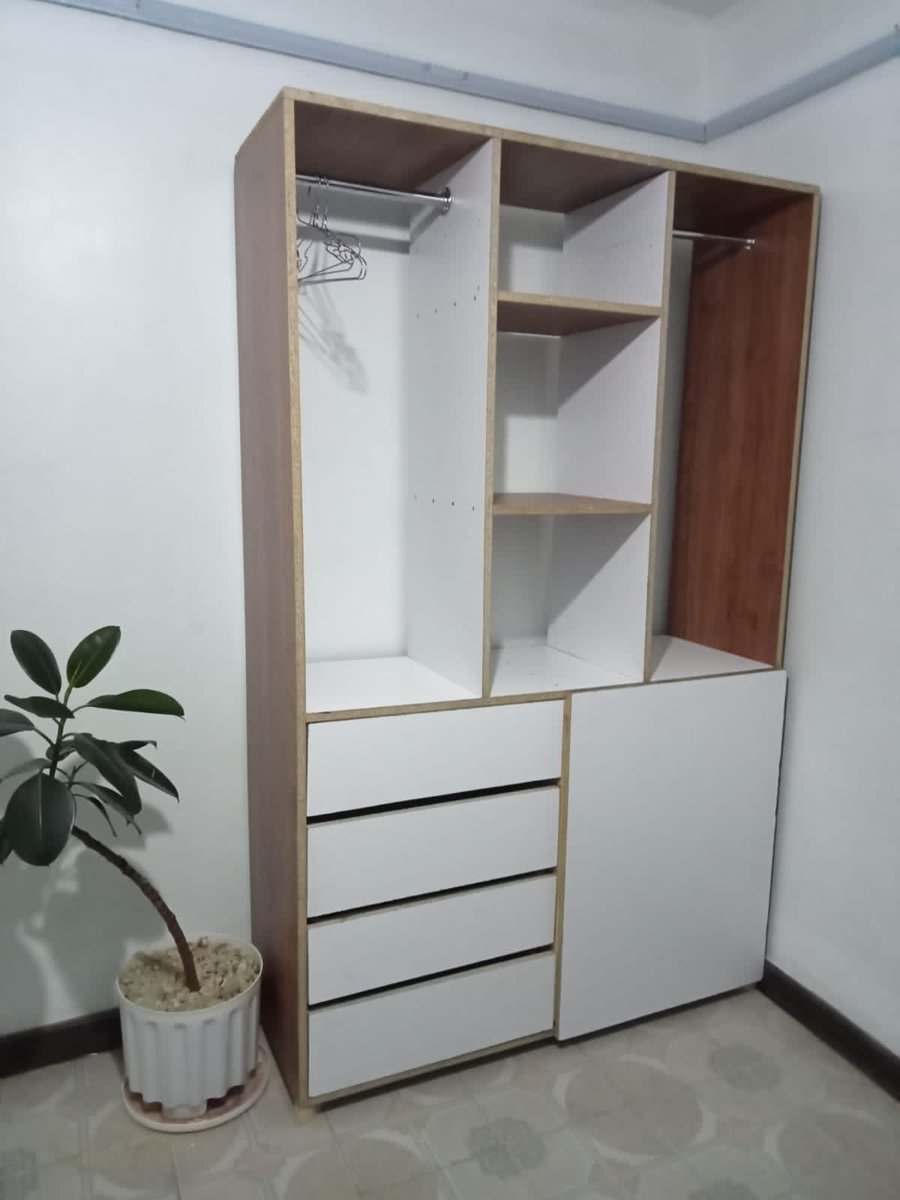 lialijoseph's tweet photo. Like a house but bothered over the fact that the landlord wasn’t mindful enough to fit it with a closet?

You don’t have to give it up altogether.

#Wardrobes
#Ask_And_It_Shall_Be_Carved

#LiaLi’s
#Carving_Smiles https://t.co/O9pFXjhs0z