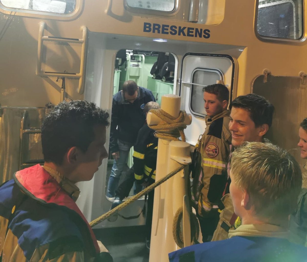 Gisteravond zijn we op bezoek geweest bij <a href="/KNRMBreskens/">KNRM Breskens</a>. Hier hebben we uitleg gekregen over hun werk en materiaal, hierna zijn we met de boot weer terug in Vlissingen afgezet. Bedankt voor deze avond!