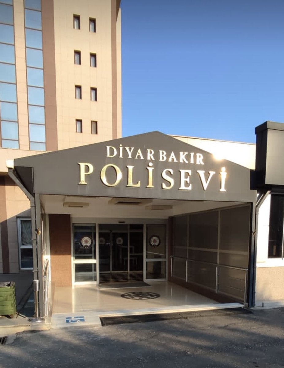 bekciotagi's tweet photo. Kasım 2021’den bu yana çok fazla etkinlik yaptık. O sıralarda yatılı(?)tekamül eğitimleri için Diyarbakır A.Gaffar Okkan Pomem yolu gözükmüştü bana. https://t.co/z8HE3iypXi