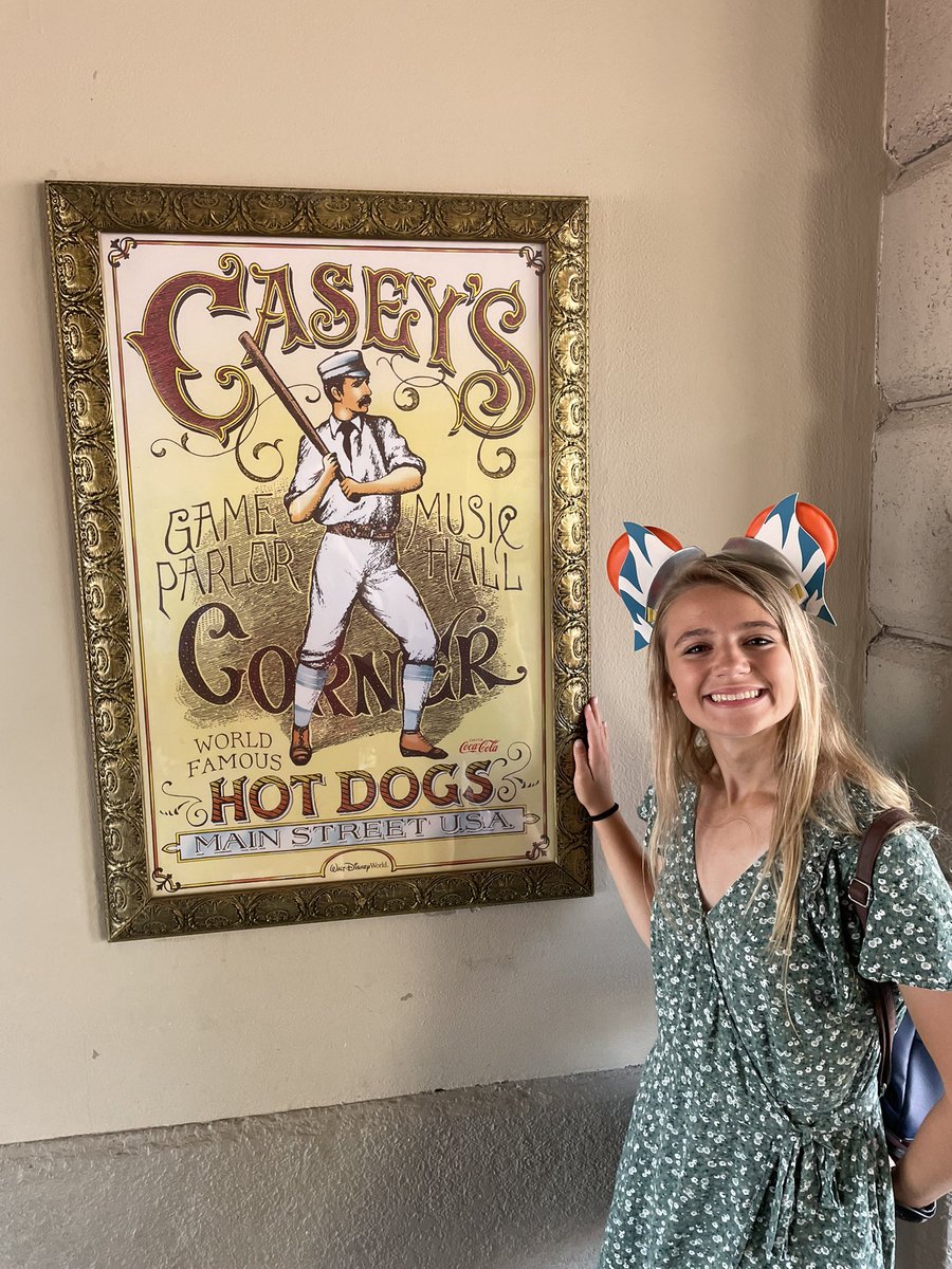 ldenaevans13's tweet photo. it’s been a while! this year has been good to me 🥰 i miss my dcp https://t.co/PVYznnEdf0