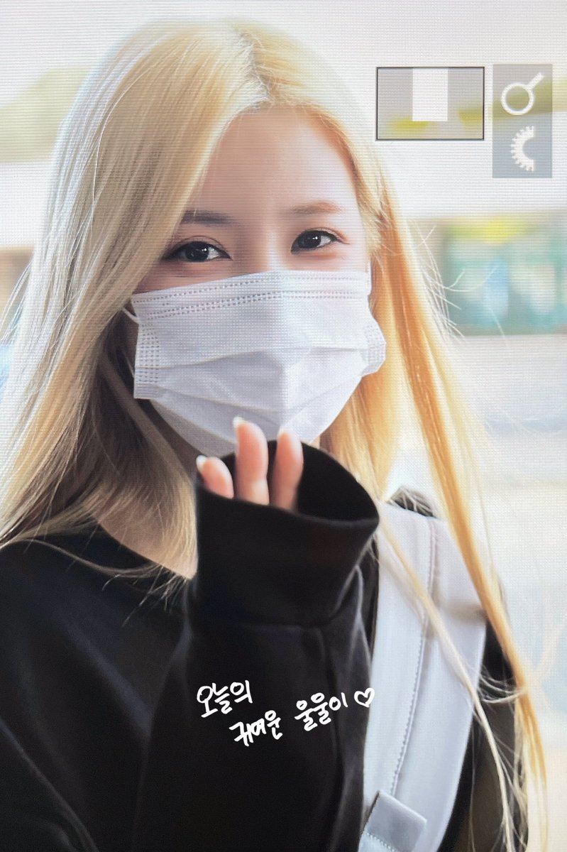 19910303net's tweet photo. 220924 입국 #초롱 (@Apinkpcr )

오늘의 울울이💕 

#에이핑크 #박초롱 #Apink #Chorong https://t.co/VmFGtMZbyY