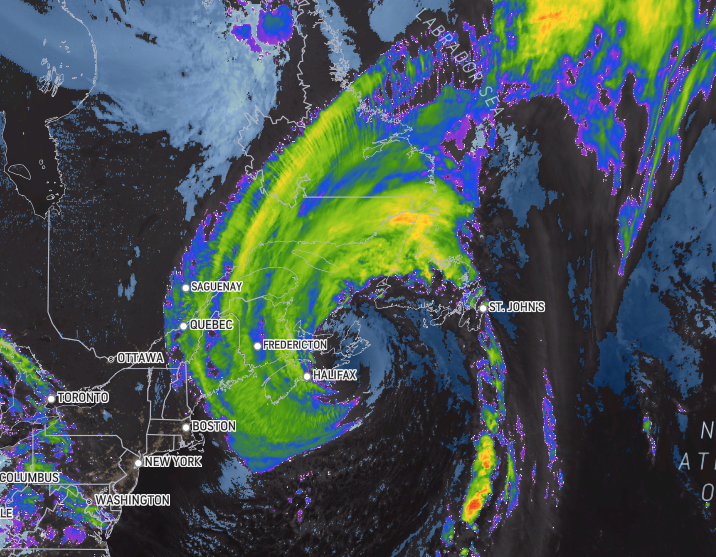 breakingweather's tweet photo. A weather station near Canso, Nova Scotia has reported an air pressure of 937 millibars as Fiona approaches the coast. If verified, this would be the lowest air pressure ever recorded in Canada. https://t.co/dBCpoG8hGy