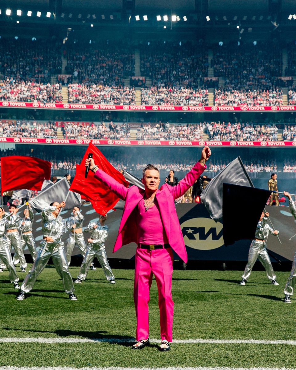 Australia: I love you. Thank you so much for today x 
<a href="/AFL/">AFL</a> <a href="/DeltaGoodrem/">Delta Goodrem</a>