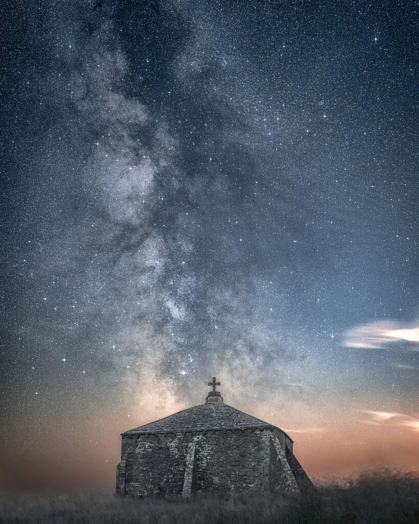 I was hoping to get out this weekend for one last milky-way session of the season but the clouds seem to have a different plan unfortunately. I still have a few more shots to process from this year but on the whole it hasn't been the best year for my ast… instagr.am/p/Ci4RxADD5QI/