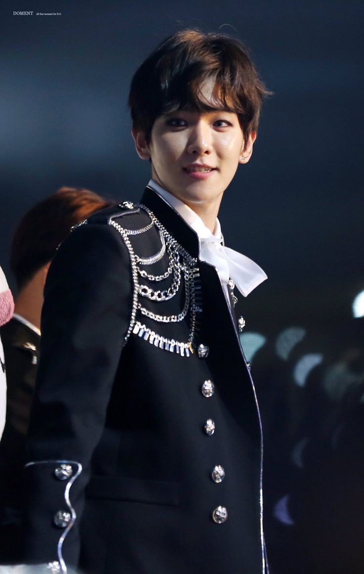 FORKY00NG's tweet photo. A real life prince <3 https://t.co/SJ86cwsspb