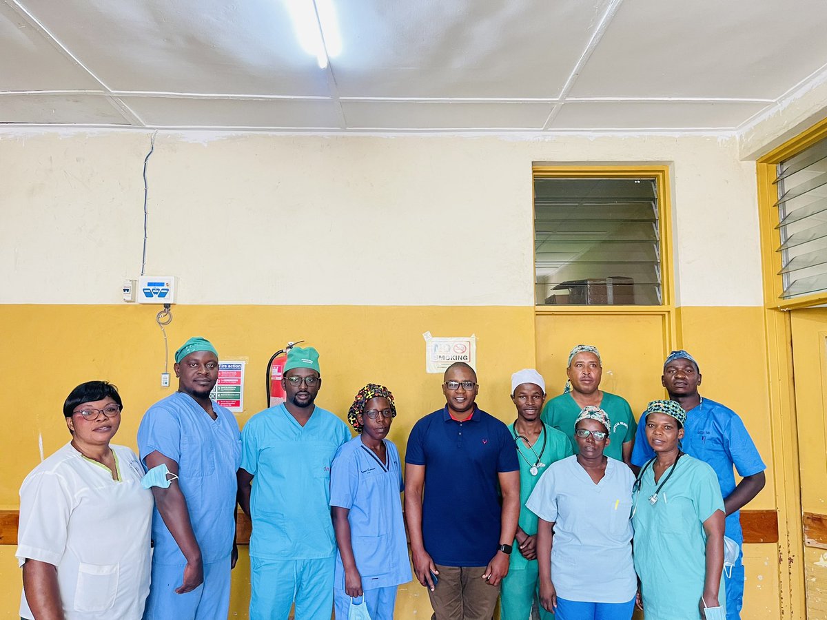 Heal Osteomyelitis Africa (@healosteomyeafr) on Twitter photo Our last day for the outreach was rich with a debriefing by the Director General of <a href="/Ruhengerirefer1/">Ruhengeri Level 2 Teaching Hospital</a> . We plan on conducting 7 more surgery cases of osteomyelitis today. Our last day for the outreach was rich with a debriefing by the Director General of <a href="/Ruhengerirefer1/">Ruhengeri Level 2 Teaching Hospital</a> . We plan on conducting 7 more surgery cases of osteomyelitis today.