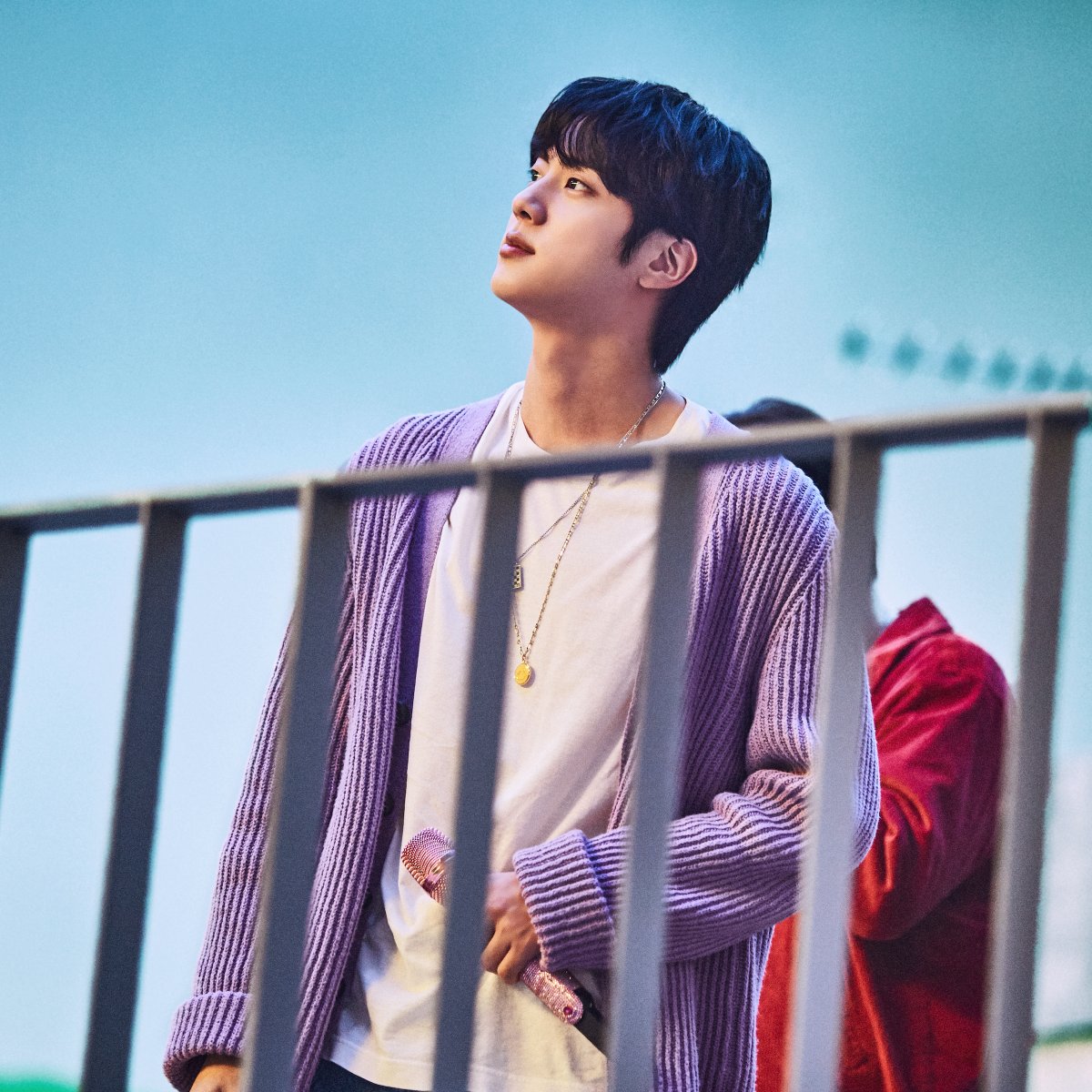 Hyundai_Global's tweet image. ♪ We’ll keep on fighting. A flame igniting. ♪

Together with BTS we spread the message of sustainability. Read more about the #GoaloftheCentury campaign song “Yet To Come (Hyundai Ver.)” and its creation: bit.ly/3f7QeMl

#Hyundai #HyundaiFootball #BTS @bts_bighit