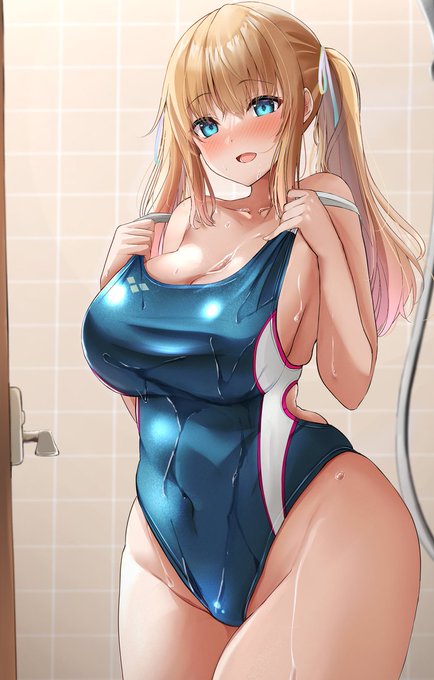 #夏が終わりそうだし今年描いた水着絵を貼ろう

競泳水着や金ビキニを描きました👙✨ 