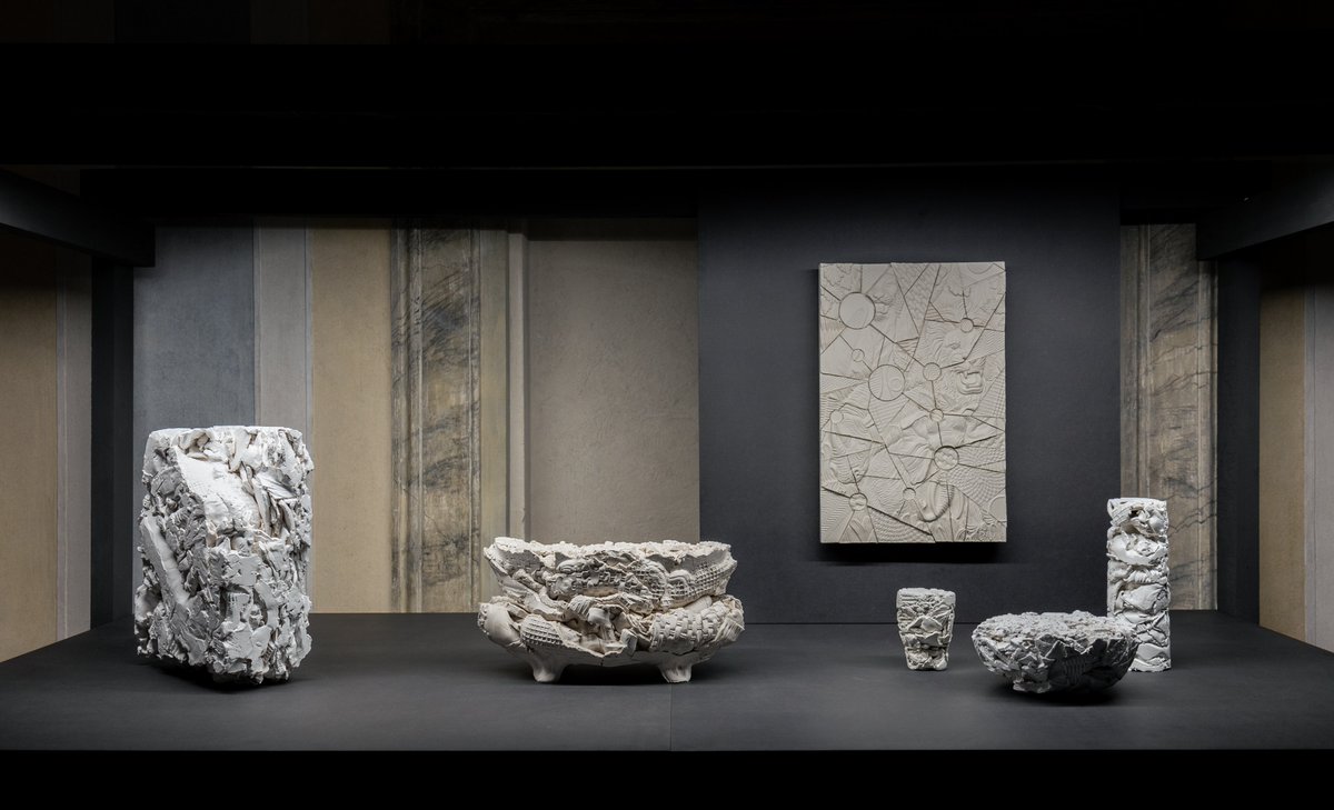 MuseiBassano's tweet photo. Apre oggi “Il bianco senza tempo”, il nuovo progetto espositivo che porta a Palazzo Sturm l'arte di #POLPolloniato. La mostra, aperta fino al 26 febbraio 2023, è aperta tutti i giorni dalle 10 alle 19, eccetto il martedì. 
Acquista ora il tuo biglietto: https://t.co/py6zSVvIPZ https://t.co/PgZaANPeYb