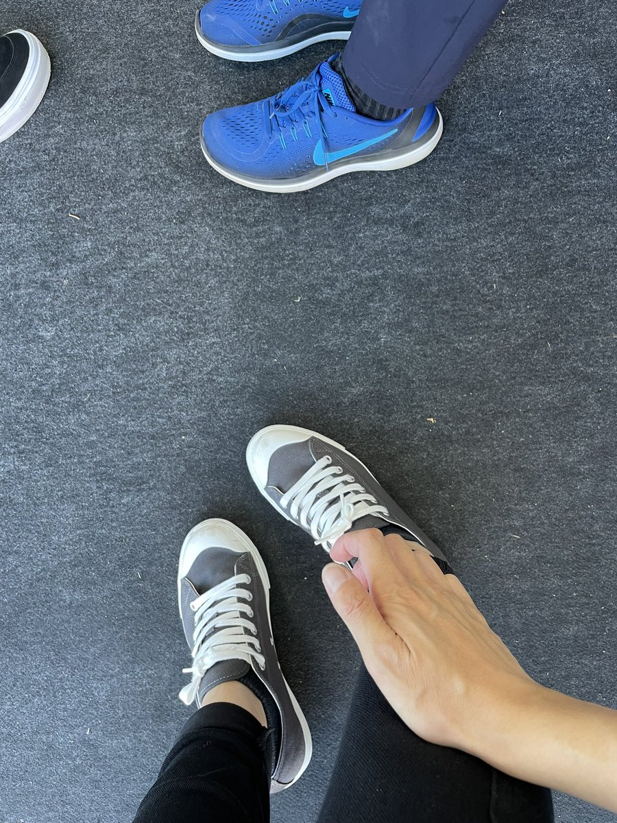 アナウンサーの方がヨガの先生だとお聞きしまして！
私テツコもヨガを体験☺️💓 
三輪愛彩先生とてもおキレイな方❤️
終わった後、体がとっても軽くなったカンジが😍💕ありがとうございました🤩
先生のインスタはコチラ
→instagram.com/aiiro_life?igs…

#三輪愛彩 #ヨガ #ミセスグローバルアース