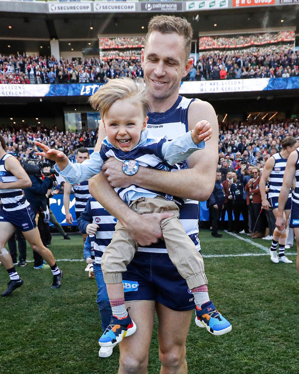 Dan Andrews tweet media