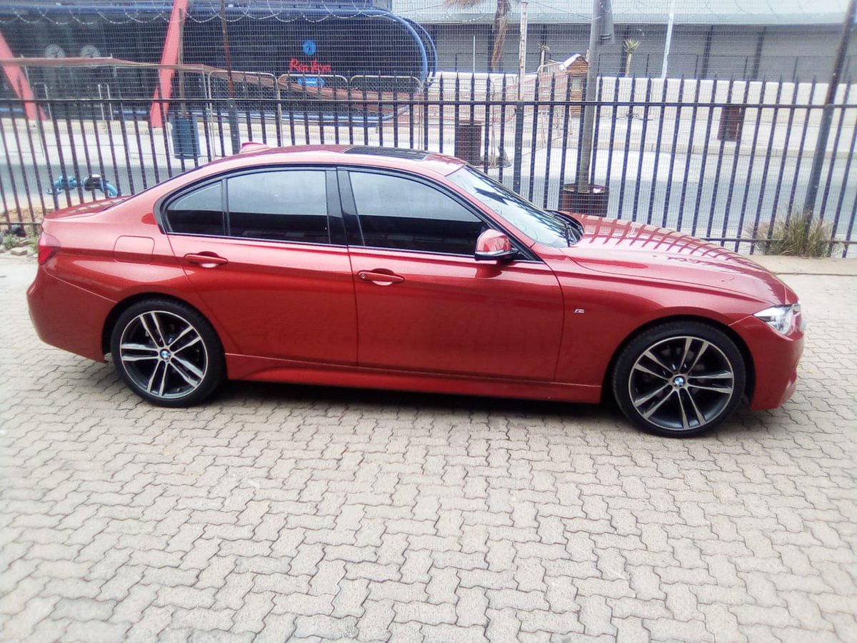 LifeAdex's tweet image. 2017 BMW 320D Automatic km 92000 Sunroof Leather interior price R 325000 Reverse Camera Sensor power window Radio CD Fm plc call this number 0726531410 or 0629164359 my address is No 650 louis botha avenue bramley jhb finance blacklisted and Rent to own