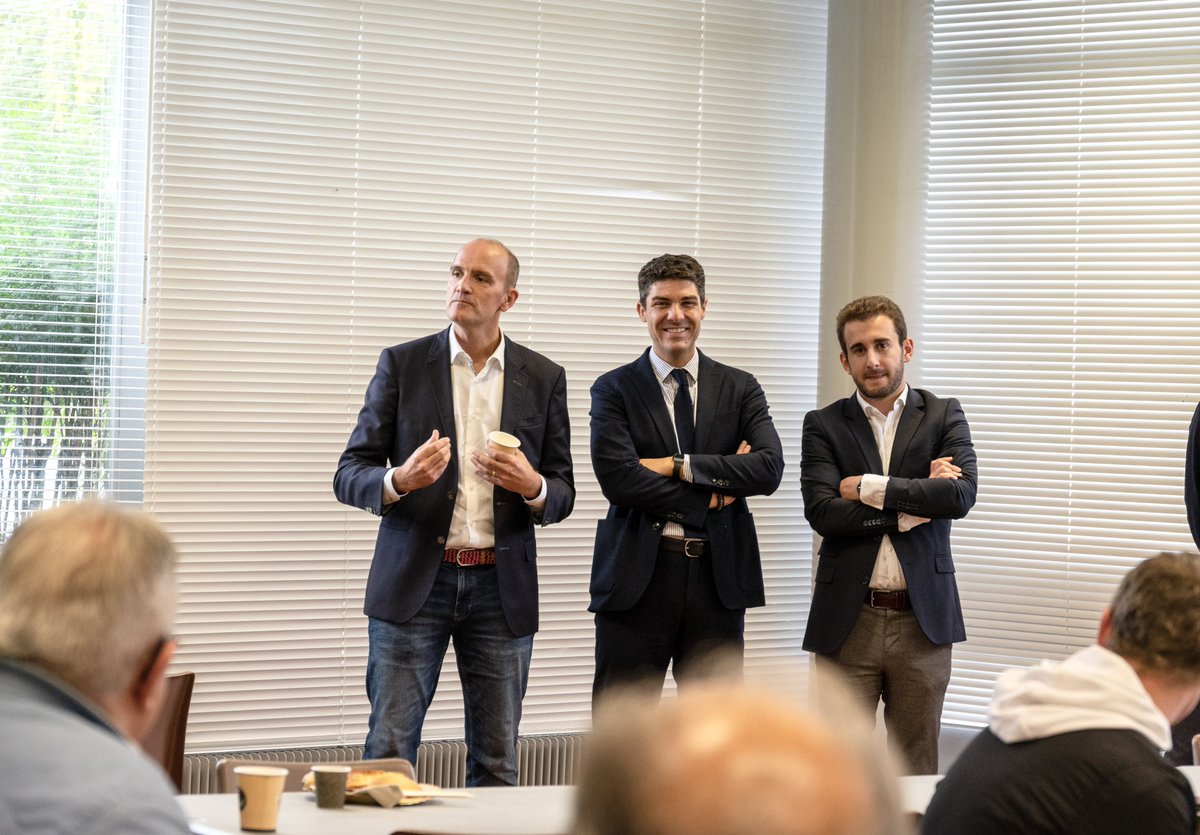 AurelienPradie's tweet photo. À Angoulême ce matin pour la rentrée de la Fédération de Charente.

Le Président de notre Mouvement doit être le 1er des militants. Dès janvier, je viendrai dans chaque département. Pour rebâtir il faut un Président entier. Ni par défaut ni par procuration. Président pleinement ! https://t.co/ppaf27KfL3