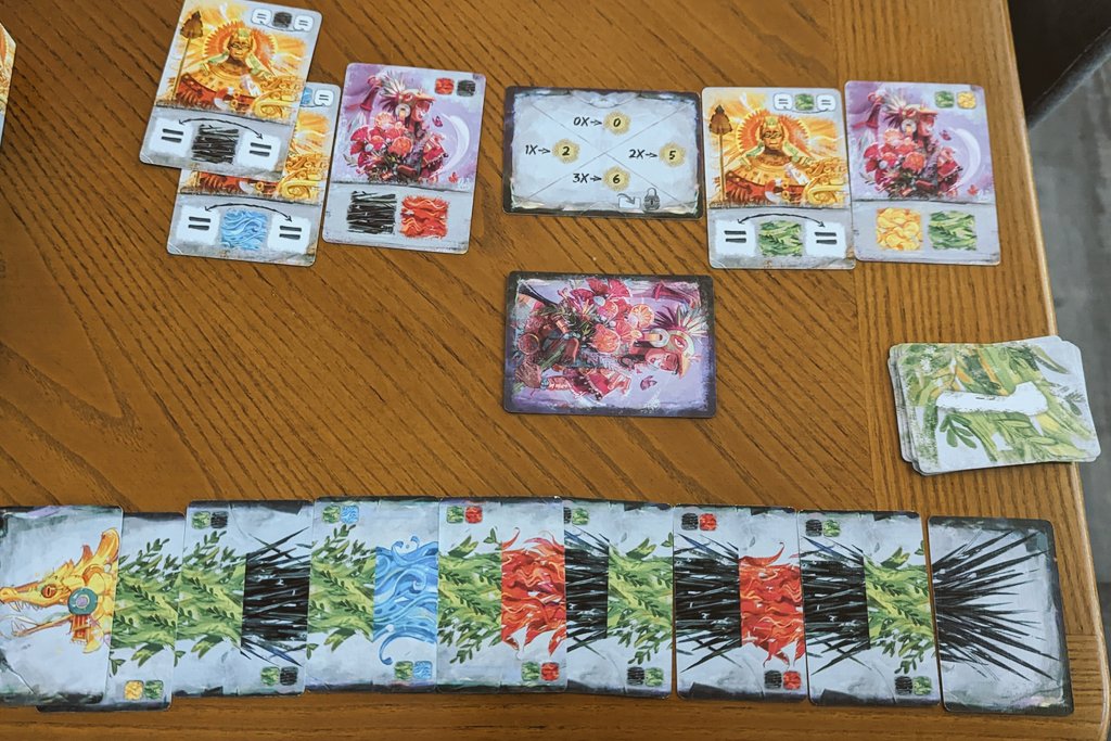 Ind1fference's tweet photo. I never played the original but Coatl The Card Game from #Synapsesgames and @GTGamesLLC is fun. https://t.co/WoZakvEMHh