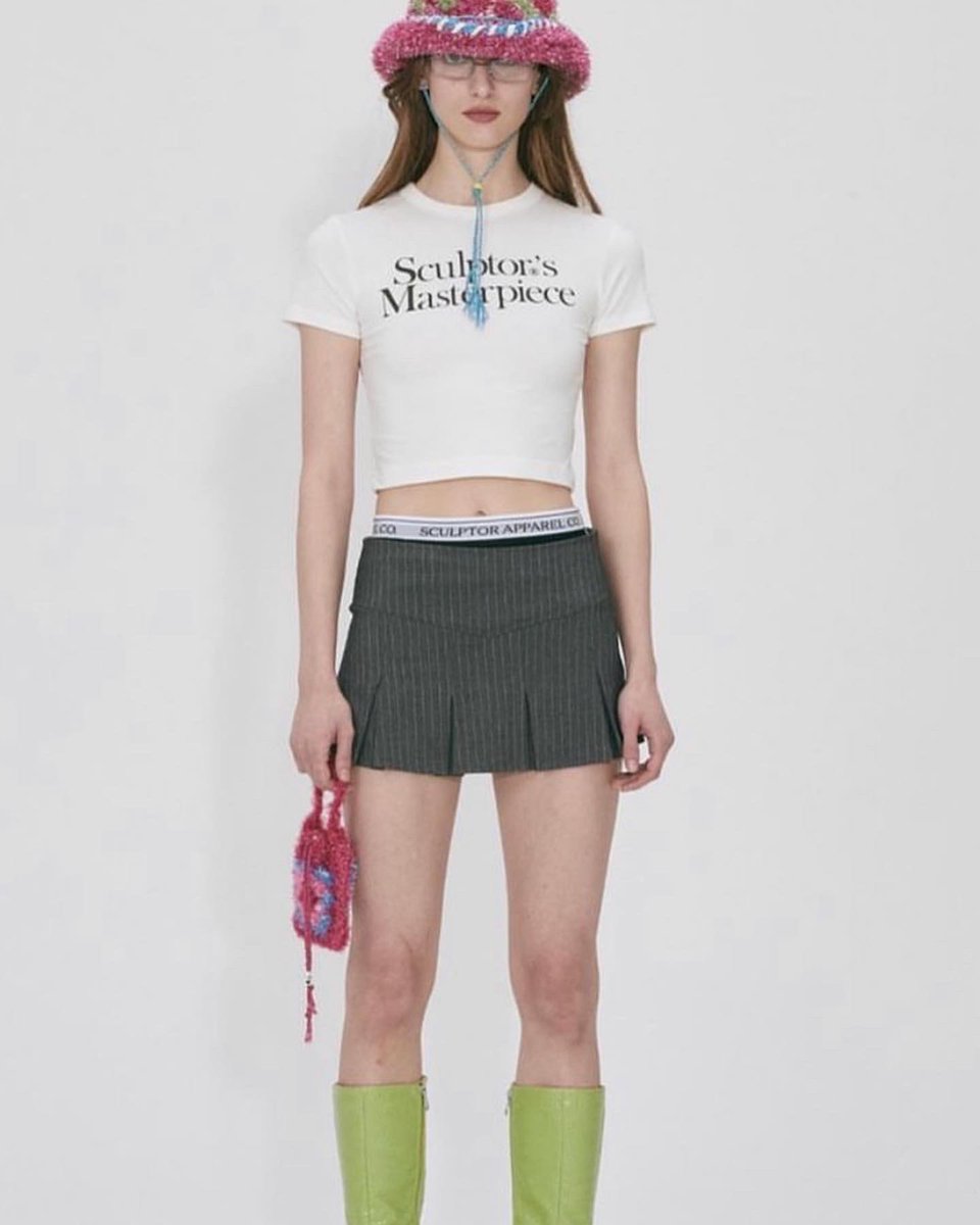 bloombaloom's tweet photo. หิ้วเกาหลี รอไม่นาน
🇰🇷 sculptor 🇰🇷
กระโปรง sculptor Peekaboo Lowrise skort

🤍 ไม่มีค่าหิ้ว
🤍 กระโปรง : 2,759 บาท
       Size xs s m 

✈️ บิน 11-18 ตค. ถึงไทย 18 ตค.
📦 จัดส่ง 18-19 ตุลาคม 

#หิ้วเกาหลี #พรีออเดอร์เกาหลี #พรีเกาหลี #รับหิ้วเกาหลี #เกาหลี #ถูกและดี #sculptor https://t.co/GCbmSoWdWp