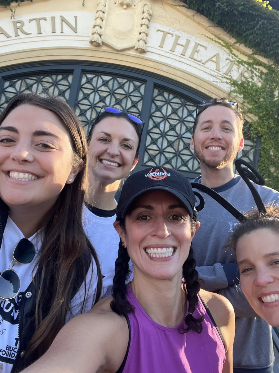 Mschroeder6's tweet photo. The best way to spend my morning! Love the @112foundation community event. Such an incredible feeling to be surrounded by so many supportive staff, community members, &amp; friends! #FUNdRun2022 #112Leads https://t.co/xTZppvRUPE