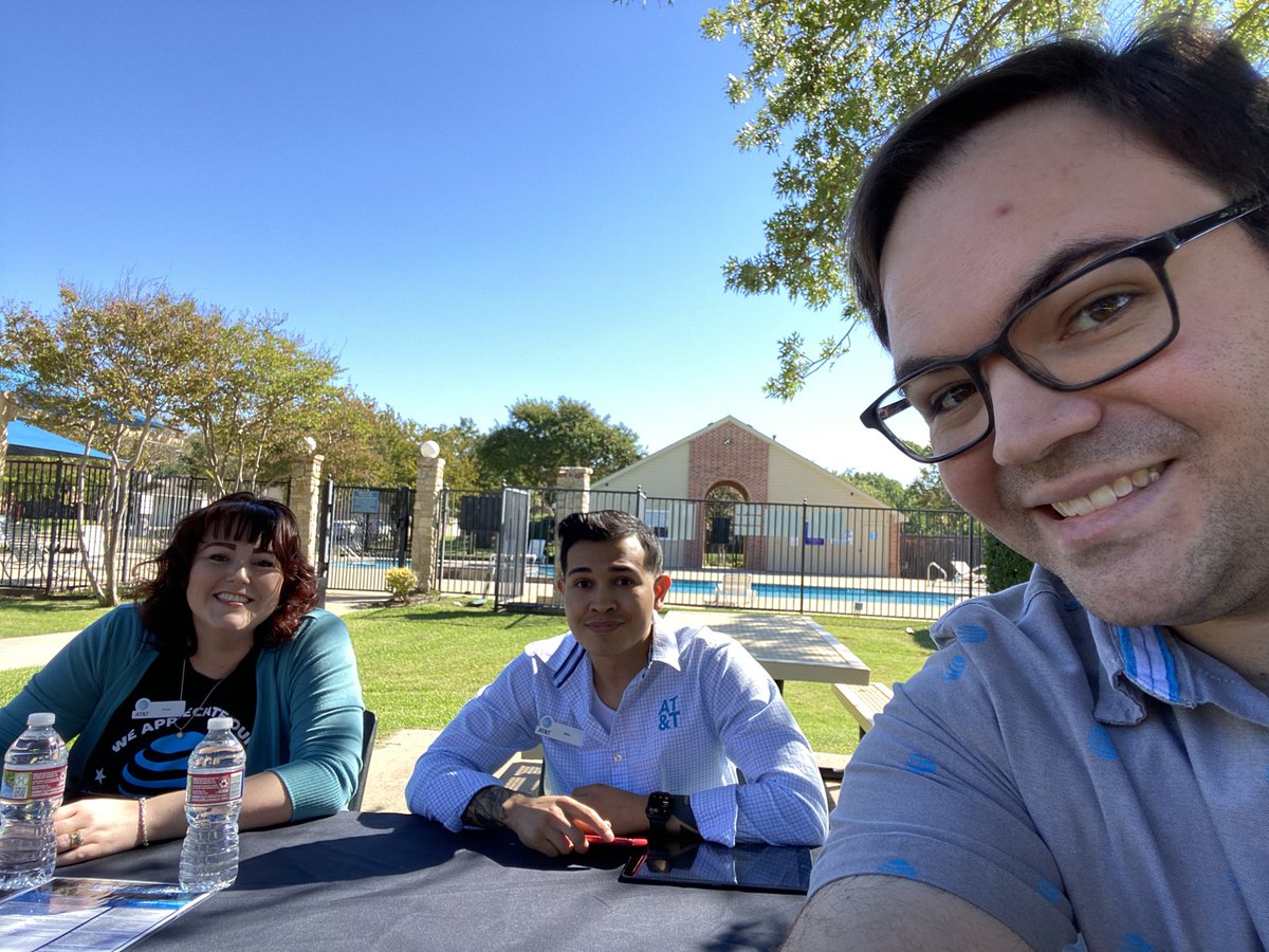 Michael Patterson (@mike_p_att) on Twitter photo Spreading the word about Fiber now in a new neighborhood on this beautiful Saturday! <a href="/dbustamante1210/">David Bustamante</a> <a href="/LynetteMAguilar/">Lynette Aguilar</a> <a href="/israelmedinajr/">๐ฆโโฌMr.ใใ๐ฆโโฌ</a> <a href="/KarenSRivas_/">Karen Rivas</a> Spreading the word about Fiber now in a new neighborhood on this beautiful Saturday! <a href="/dbustamante1210/">David Bustamante</a> <a href="/LynetteMAguilar/">Lynette Aguilar</a> <a href="/israelmedinajr/">๐ฆโโฌMr.ใใ๐ฆโโฌ</a> <a href="/KarenSRivas_/">Karen Rivas</a>