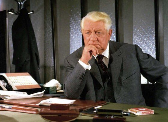 "Si la capacité de parler plusieurs langues est un atout, celle de fermer sa gueule est inestimable."
(Jean Gabin)

<a href="/jeromegodefroy/">Jérôme Godefroy</a> <a href="/GWGoldnadel/">G-William Goldnadel</a> <a href="/MaceScaron/">Mace-Scaron Joseph</a> <a href="/LaurenceFerrari/">Laurence Ferrari</a>