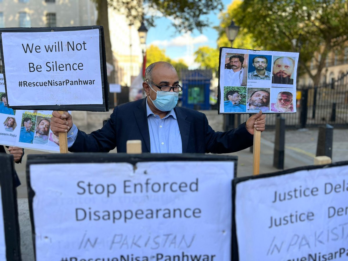 Syedaya34243781's tweet photo. #LiftBanOnAltafHussaim 
#MohajirNeedsAltafHussain
#Open90
@AltafHussain_90 
@OfficialMqm https://t.co/9lHG7V83on