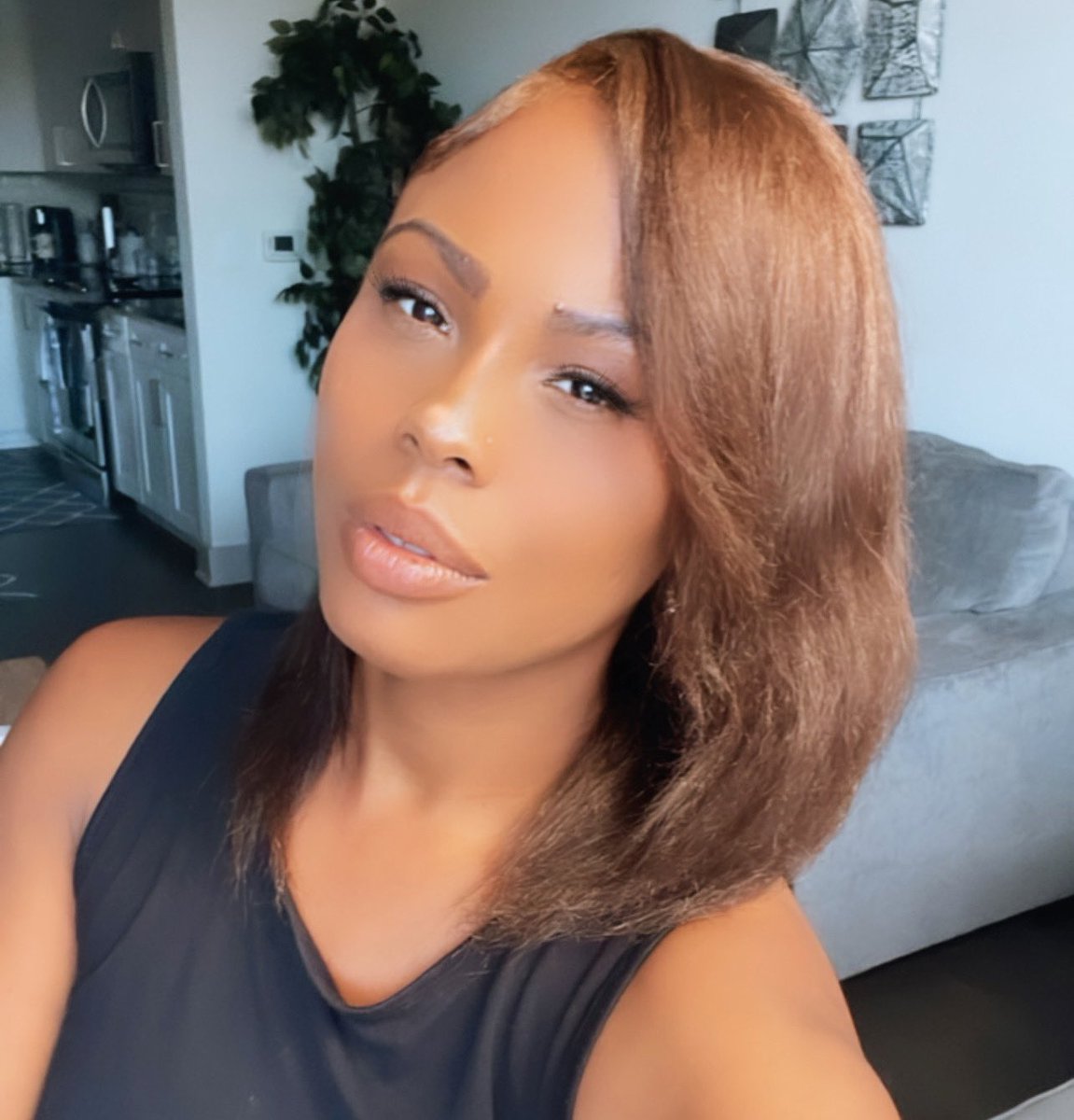 _PeaceNLuv_'s tweet photo. New hair color 🍯 blonde https://t.co/3zhS7bzwdp