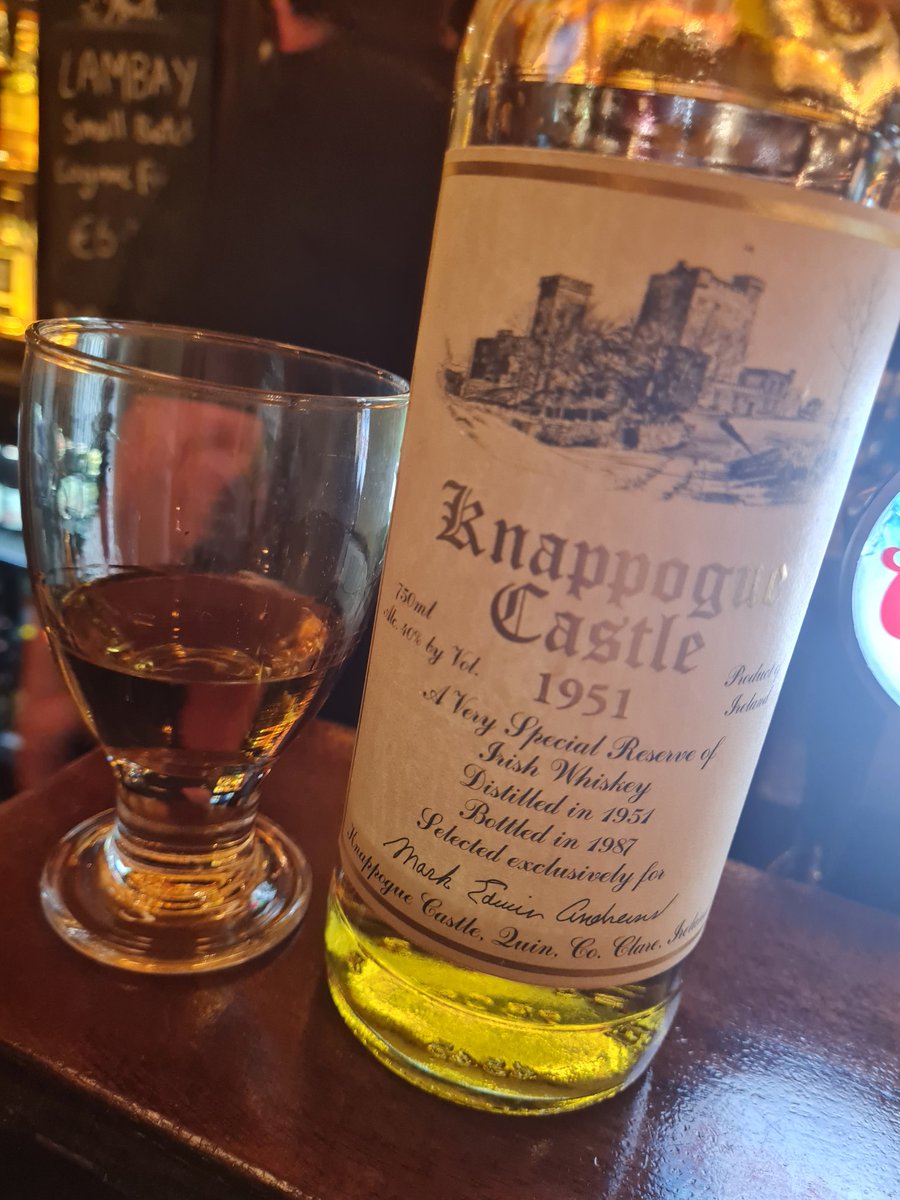 Whiskey Ian 🥃 tweet media