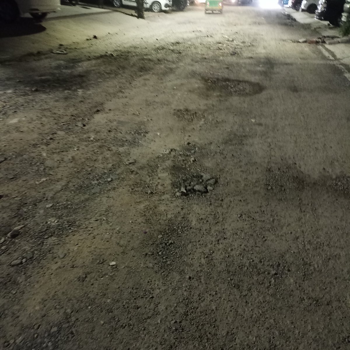 iq_kaur's tweet photo. Pathetic situation of roads in sector 46 Gurugram. No action has been taken despite of infinite complaints. This eill lead to big trauma.@HTGurgaon @DC_Gurugram @cmohry @PMOIndia https://t.co/2A13QDXcHq