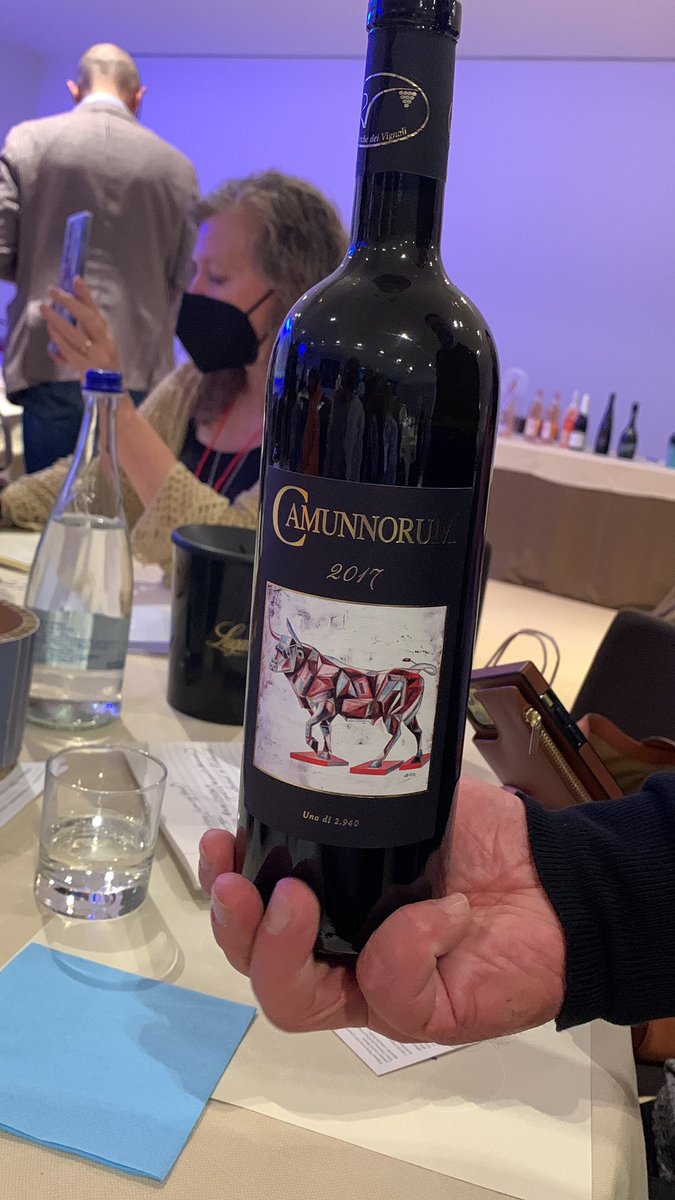 truthnwine's tweet photo. Camunnorum Valcamonica IGT, who knew about this one! Merlot, marzemino, Cab blend. Oaked, Whopping 16% abv , intense! https://t.co/Mr95eGB8EK