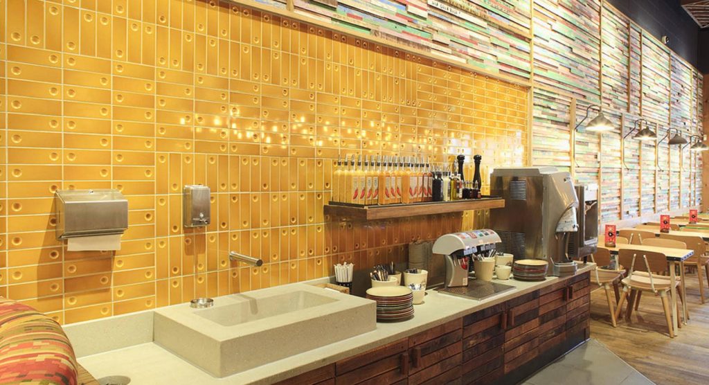 H&E Smith Ltd tweet media