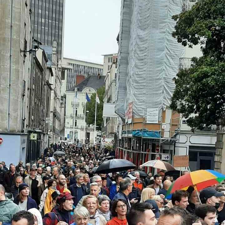 axel_casenave's tweet photo. "#Nantes insécurité on en veut pas"

Bravo à tous ceux qui ont participé à cette manifestation à l'initiative de @S2N_Nantes 👏 https://t.co/04RwVkuT2t