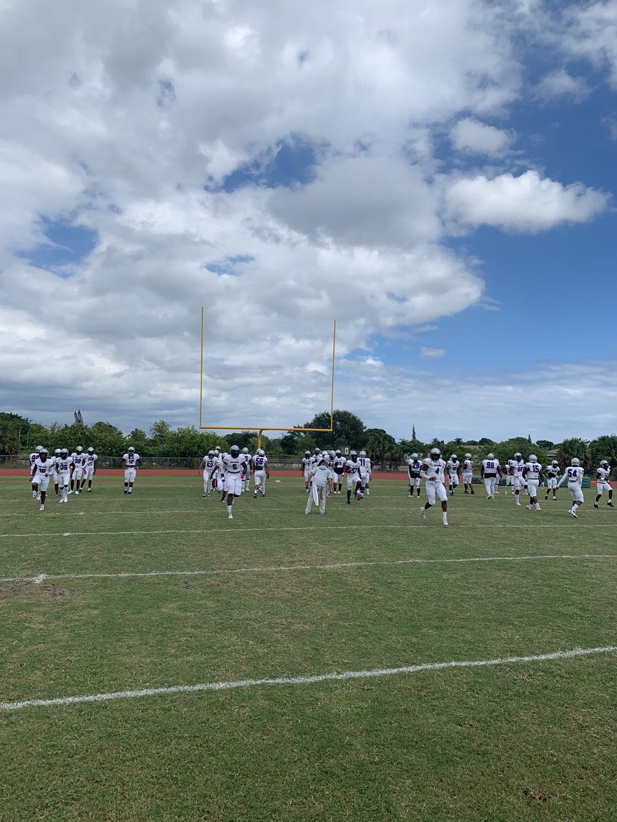 Coach Maine tweet media