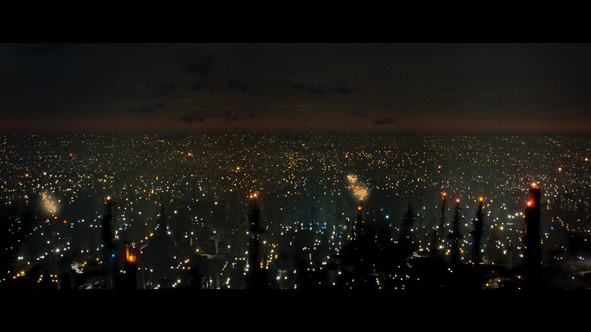 Cakes_Comics's tweet image. Blade Runner is 40 years old. Forty flippin years old. It’s in my opinion still perhaps visually and artistically the most amazing film ever made.
