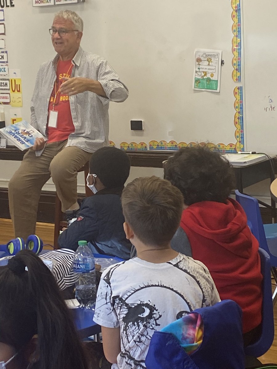 msmirandaccsd's tweet photo. This week in homeroom 108 we had a very special visitor come to us all the way from Long Beach, CA! 🏄‍♂️ Mr. Brown read a book about being brave! Thank you to our Remi for sharing his amazing ⭐️ G-pop ⭐️ with us! Some of us were a little ⭐️ struck! 🤩#weearefamily https://t.co/zVD7dHY5km