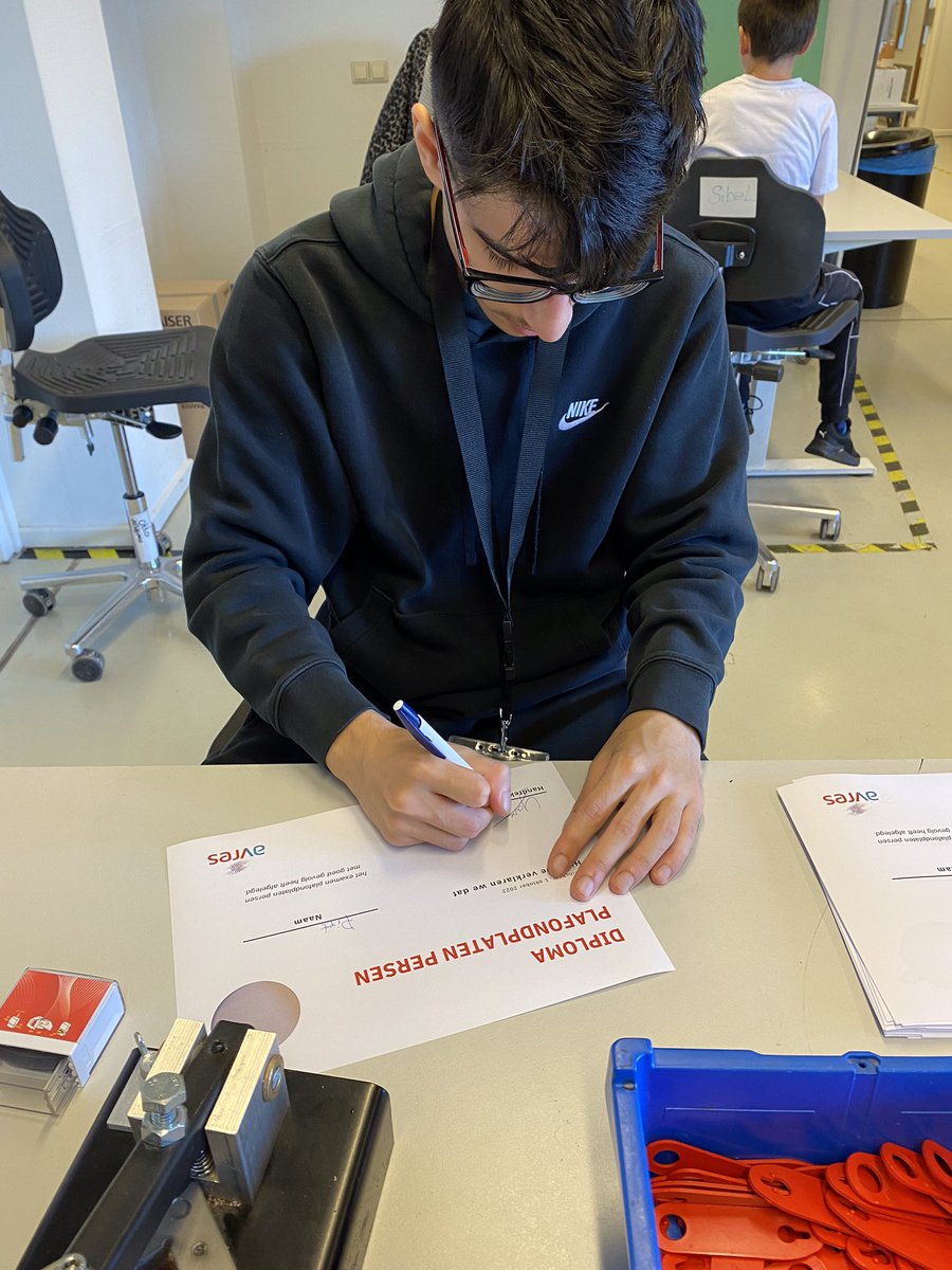 Piet Vat tweet media