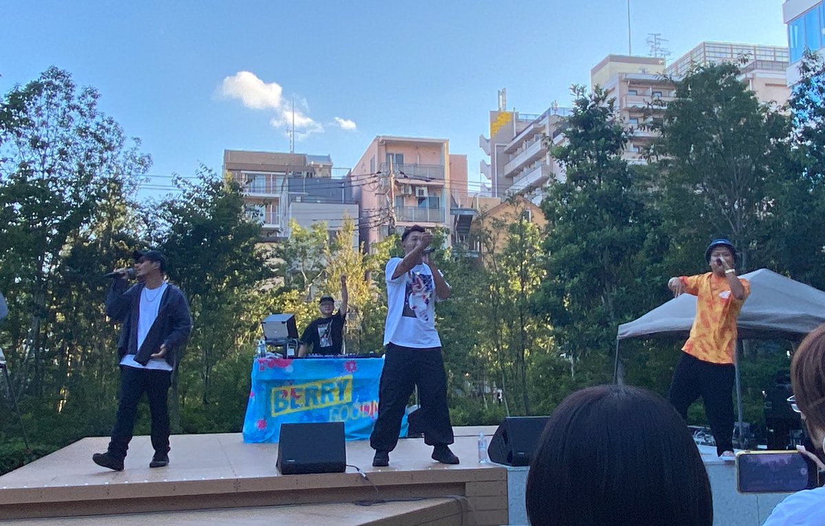 r_dmh's tweet photo. はい優勝🌟
#ベリーグッドマン
#カメイドクロック https://t.co/pFfCj6w5PC