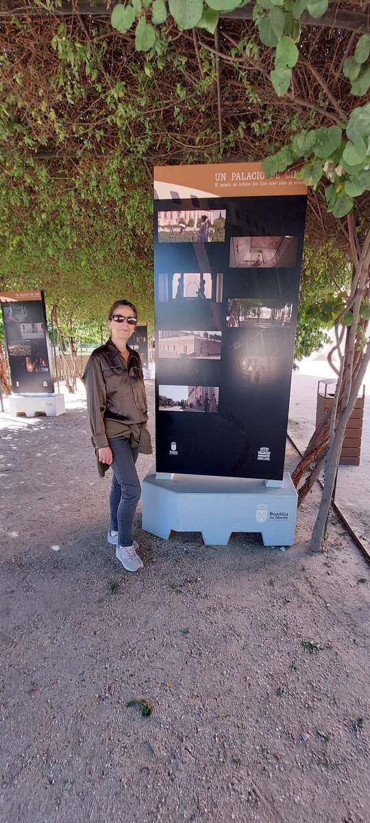 Gregori37712272's tweet image. 📸 En los Jardines del #PalacioDeBoadilla se puede ver la exposición &quot;Un Palacio de Cine&quot;🎬

#LosFantasmasDeGoya
#LaCocineraDeCastamar