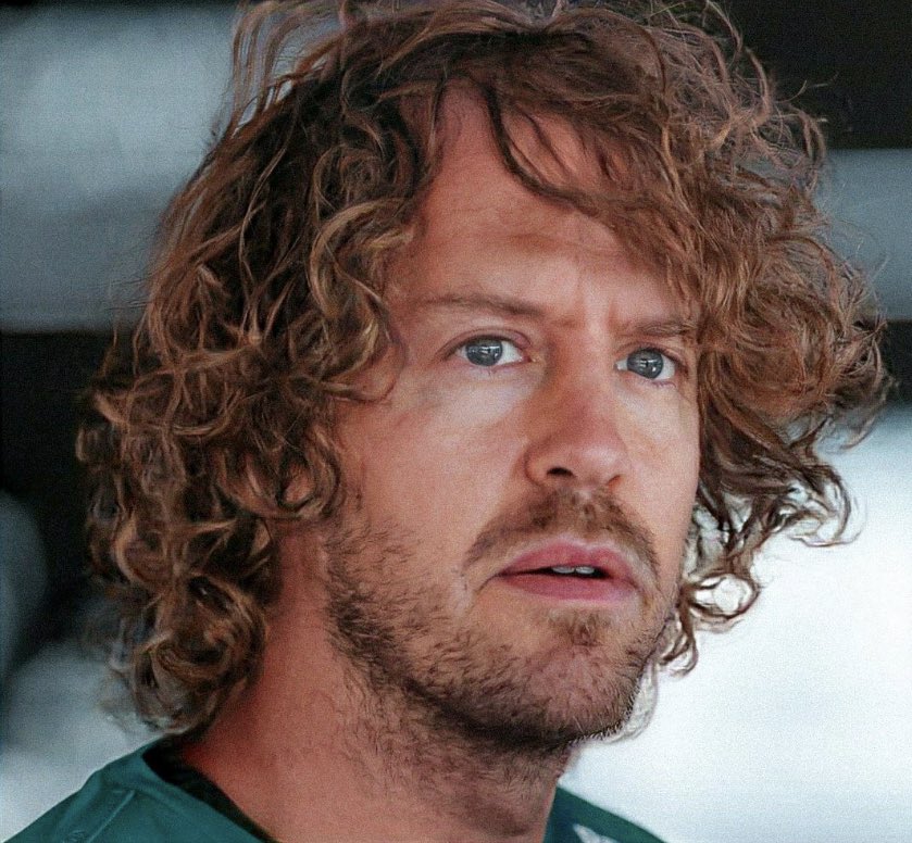 vettelpretzel's tweet photo. Times passes, but his eyes stay the most beautiful https://t.co/HllzFGBhJK
