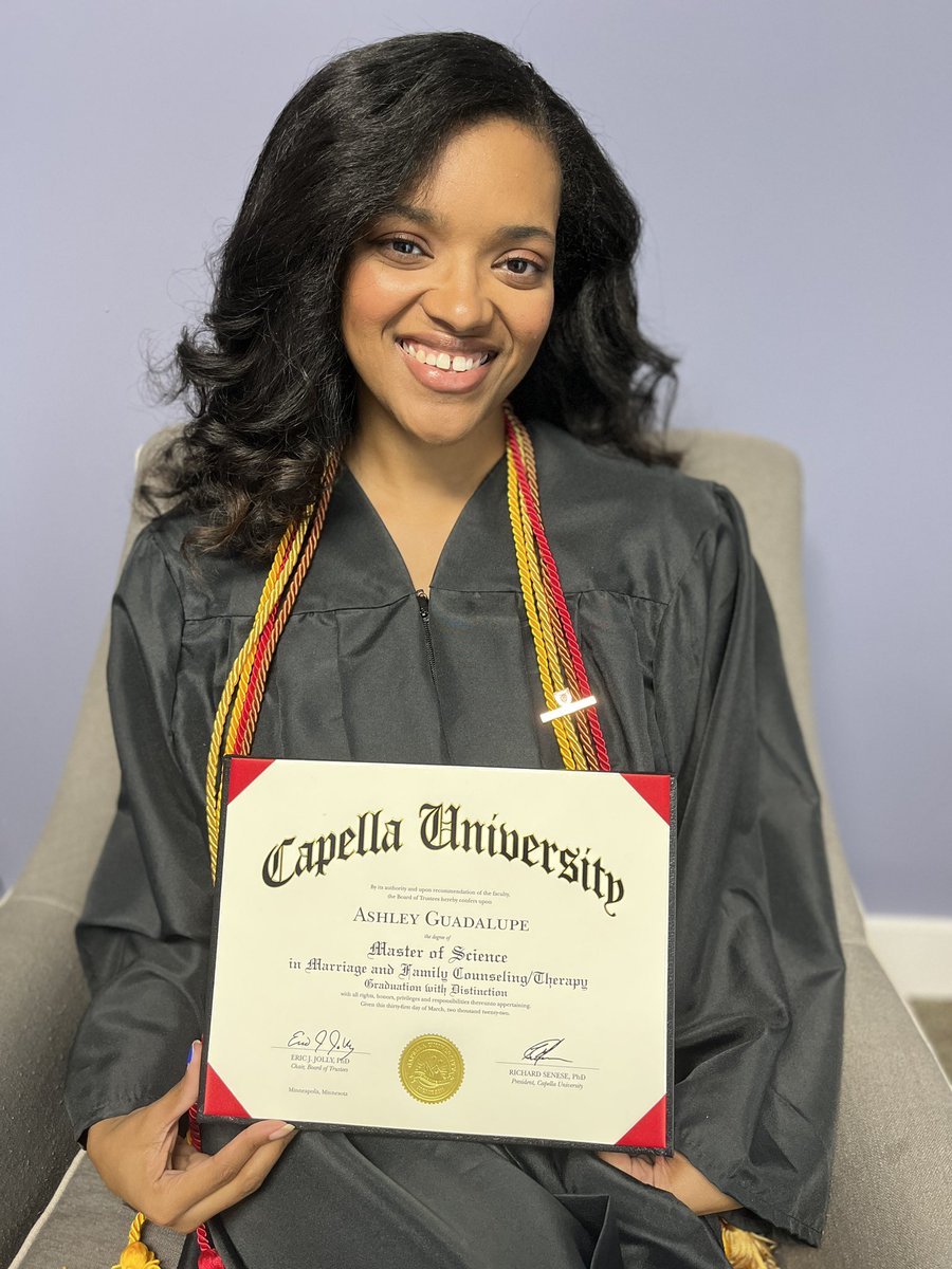 Mia_ashly's tweet photo. @CapellaU Marriage and Family Counseling/Therapy #CapellaGrad https://t.co/n2zNrnHgx4
