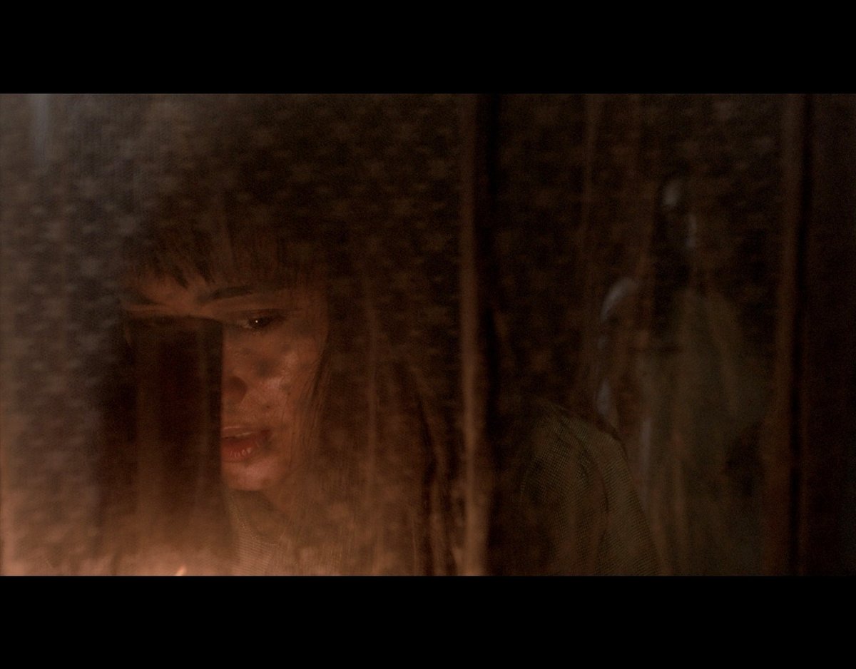 Ada cerita nih!

Pasti pernah denger donk kalau malam-malam di hutan atau gunung, jangan iseng ngarahin cahaya senter ke atas?

Nah, ada yg kejadian nih...

- A Thread - 

#bacahorror <a href="/bacahorror_id/">Baca horror #backup</a>