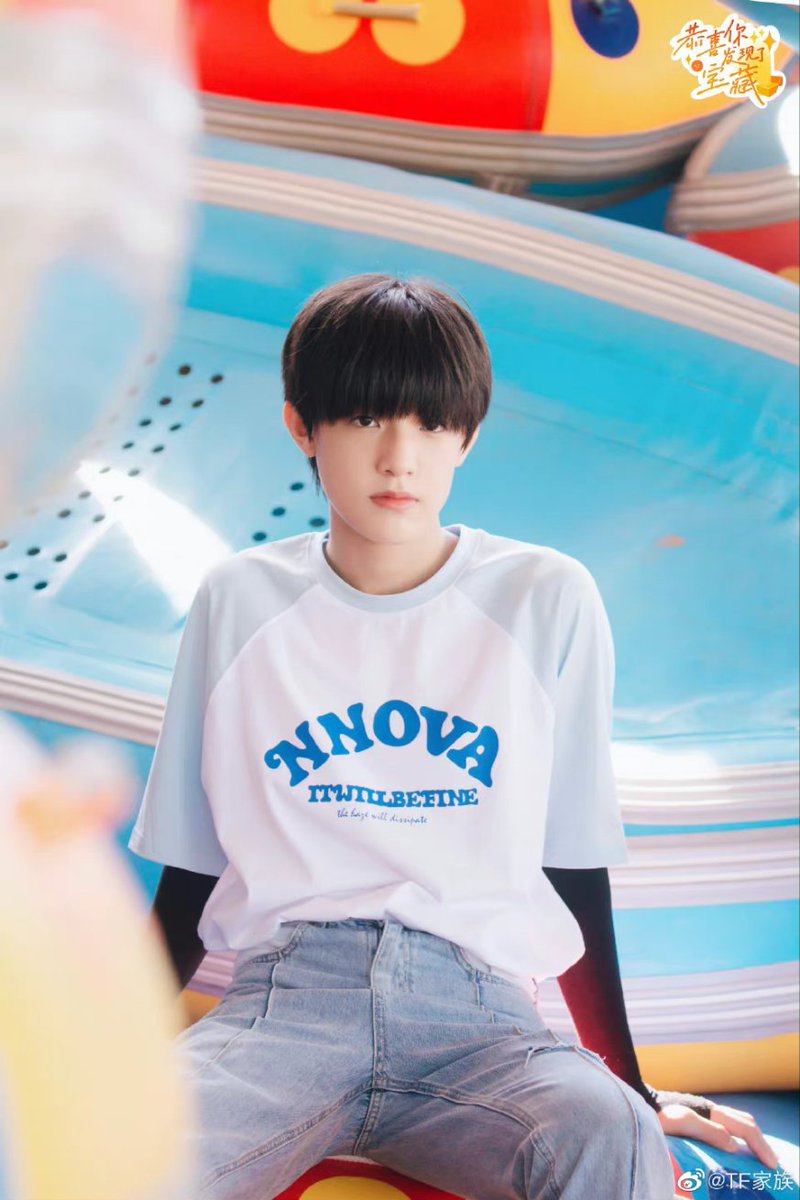 TF_FamilyTH's tweet photo. 📺 221001 TF家族 Weibo 2/3

《恭喜你发现了宝藏》EP.6
Full https://t.co/a6IpeTgNnx

#张泽禹 #ZHANGZEYU
#张峻豪 #ZHANGJUNHAO
#余宇涵 #YUYUHAN
#童禹坤 #TONGYUKUN
#TF家族 #TFFamily https://t.co/qLvsXzvVX0