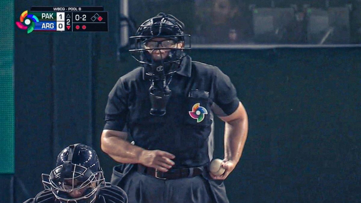 BaseballOntario's tweet image. BREAKING BARRIERS: Congratulations to our own Lisa Turbitt for being the first female umpire to work the @WBCBaseball when she worked the plate during the Pakistan, Argentina WBC Qualifier!

#OBAProud • #GrowingTheGame