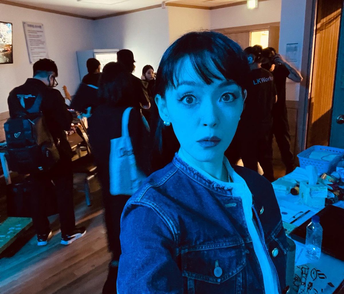 love_yuna's tweet photo. #오늘의_자우림
과 #파란불_방

#분당파크콘서트 감사합니다. 
🔥🔥🔥🔥🔥🔥💜💜💜 https://t.co/qNXs59KOYO
