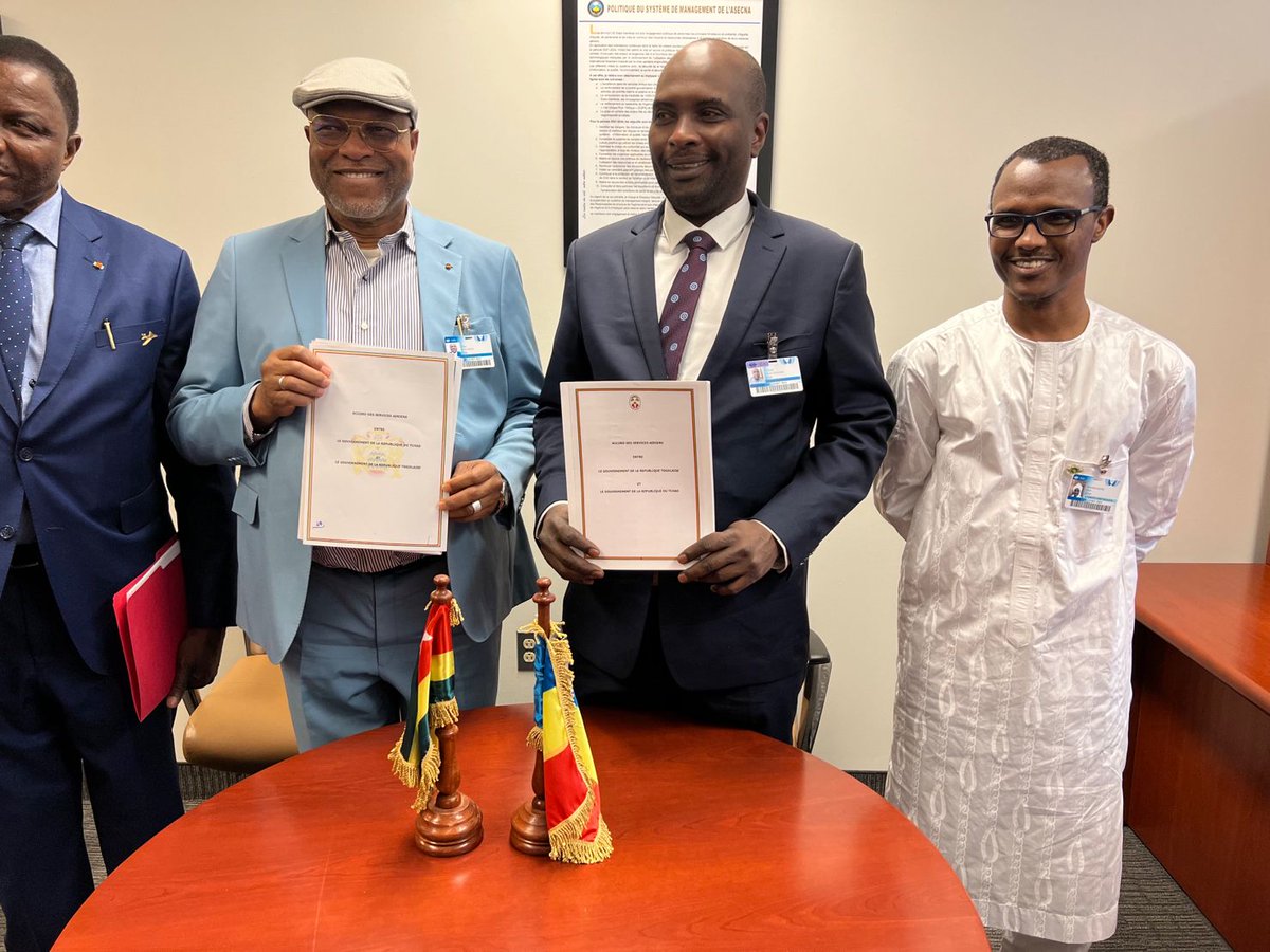 News_aero's tweet photo. GOOD TO KNOW l Chad seals #SAR agreement with #Cameroon, inks #BASAs with Kuwait, Ethiopia and Togo
https://t.co/yQDGaAp6Yj
#newsaero #aviation #Africa #cooperation https://t.co/m0T1ACtFTI