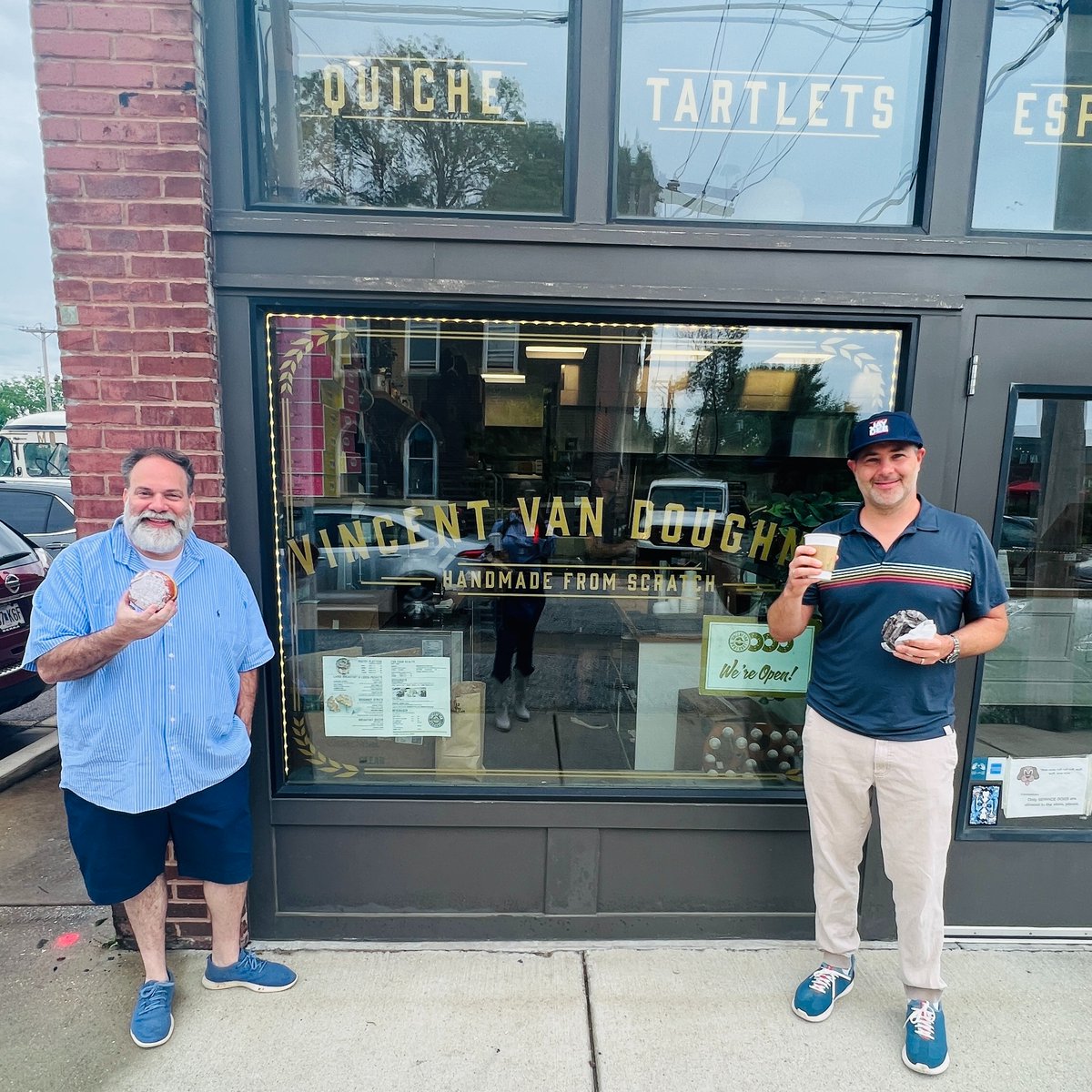 GetBC's tweet photo. International Coffee Day calls for a cup of coffee from Rise, paired with a Vincent Van Doughnut. ☕🍩
What's your go-to coffee in St. Louis or Kansas City?
#GetBC #BrownandCrouppen #InternationalCoffeeDay #StLouisCoffee #KansasCityCoffee #RiseCoffee #VincentVanDoughnut https://t.co/26NG65yS9X