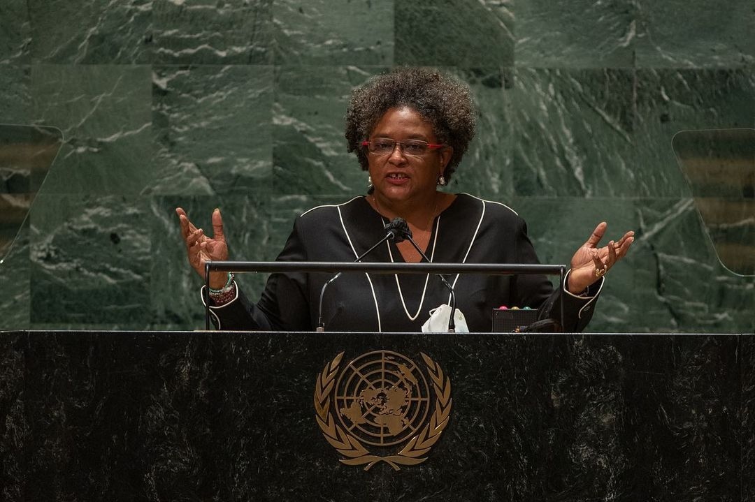 Today we wish our Prime Minister Mia Mottley (@mamottley) a happy birthday! 🎉 

Help us celebrate by leaving a kind message below 👇🏾

📸 : Courtesy PMO Barbados, ©Marcel Crozet