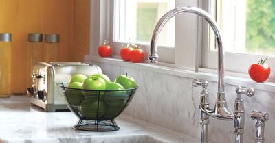 ChrisHedstrom_'s tweet photo. Of all the working parts in a kitchen, the faucet might be the one we use the most. According to the EPA, each American uses an average of 88 gallons of water a day, and a lot of it is to wash hands, rinse off produce, fill the tea https://t.co/3W5nLBRRXg https://t.co/s6PlNHGzLg