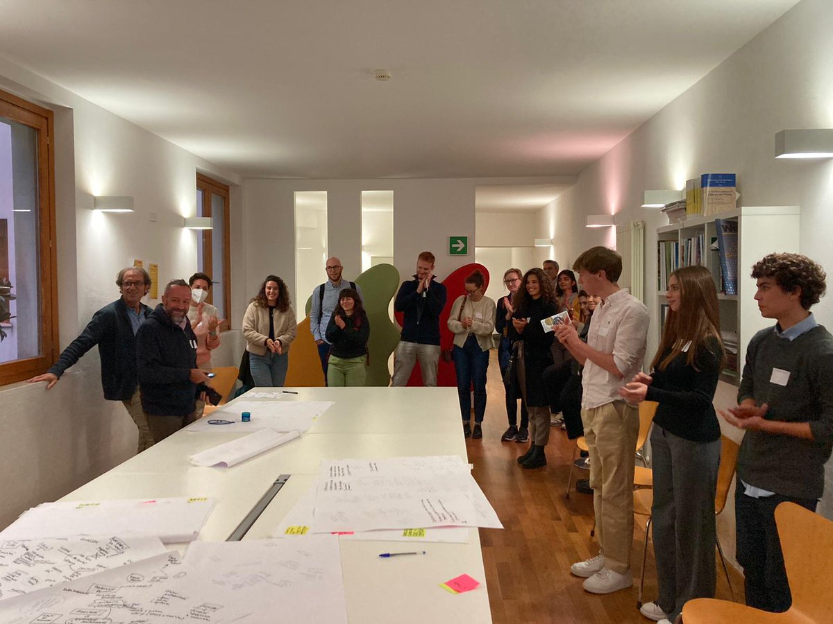 credo_unisi's tweet photo. Stimulating conversations, lots of ideas, young people... Great experience yesterday afternoon!
We'd like to thank all the people who contributed to make this World Café work👏#brightnight2022
A follow-up activity will come out soon👀 https://t.co/JCv2RAZMxz